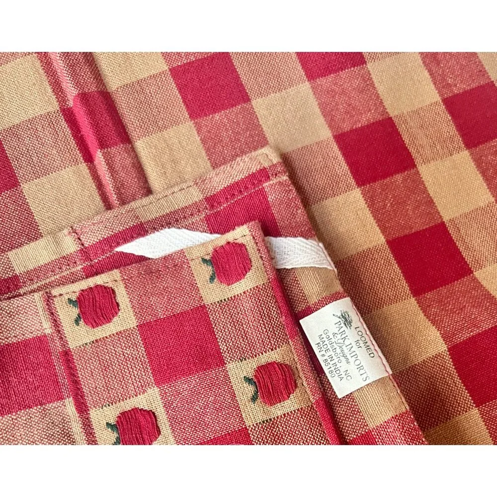 Park Imports & Designs Red Tan Apple and Checked Kitchen Tea Towel 30